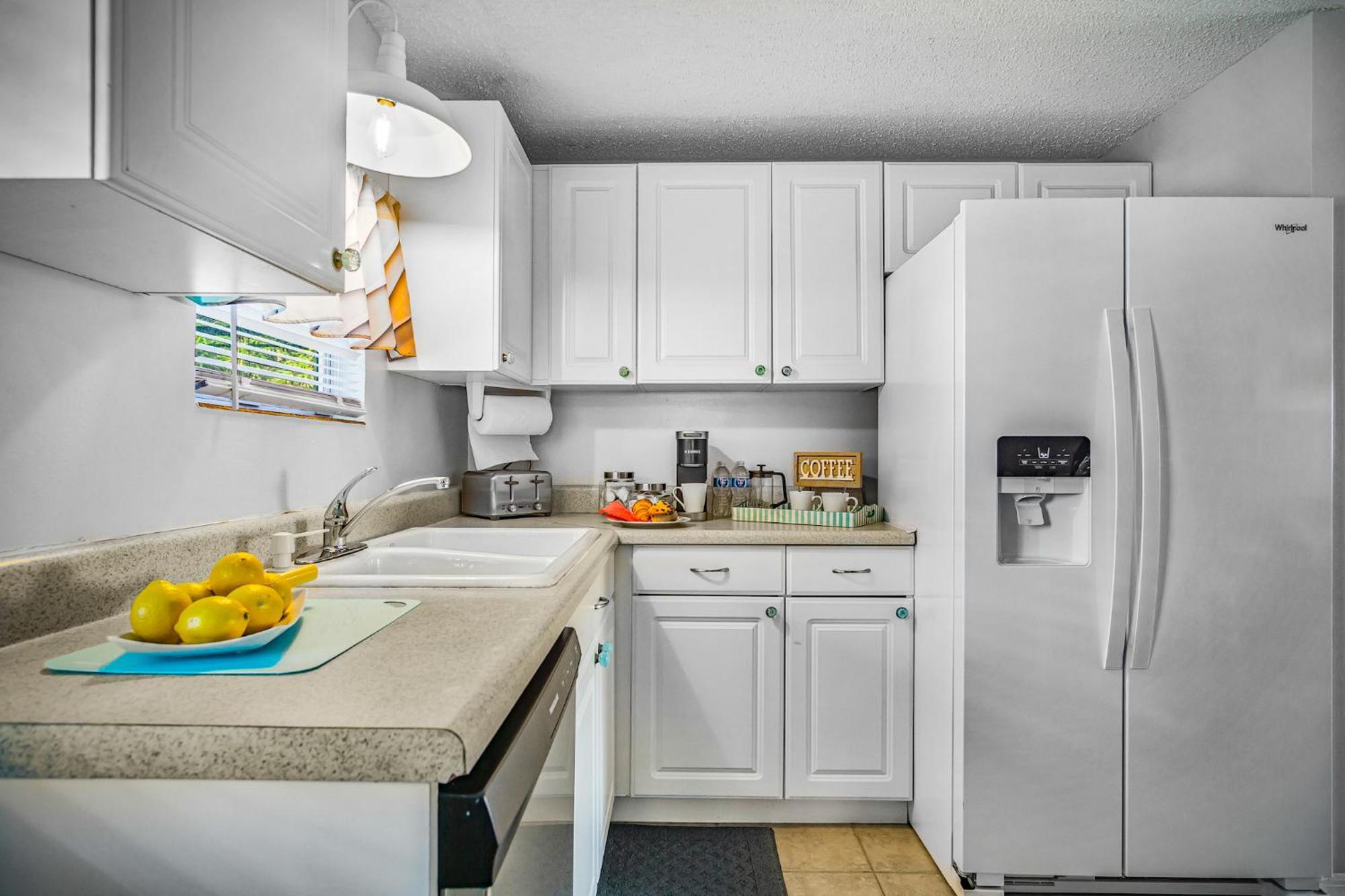 Beach Cottage With Heated Pool Just Off Siesta Key Sarasota Bagian luar foto