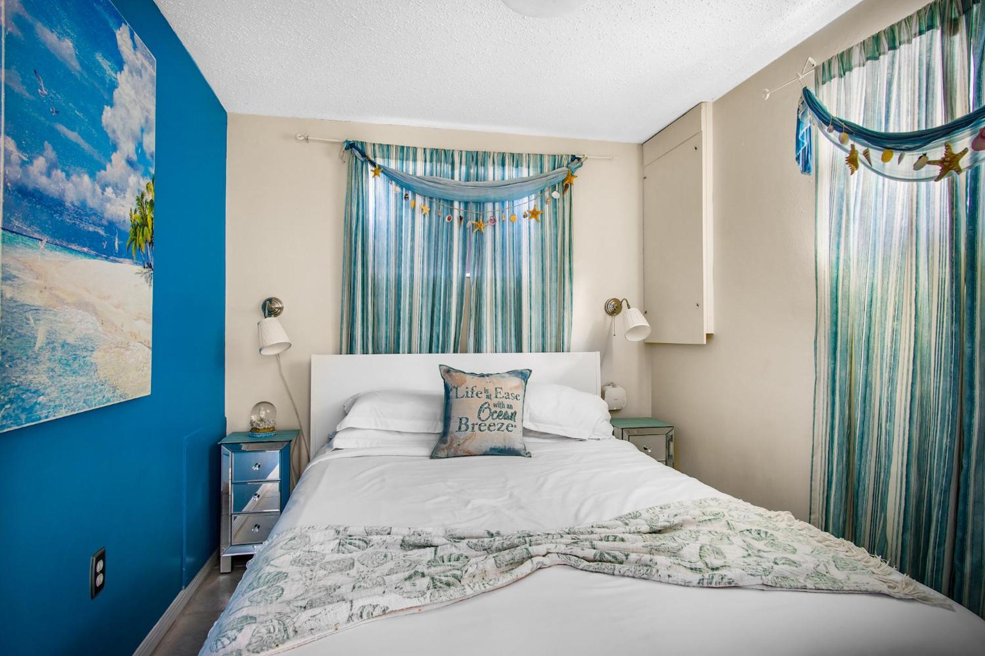 Beach Cottage With Heated Pool Just Off Siesta Key Sarasota Bagian luar foto